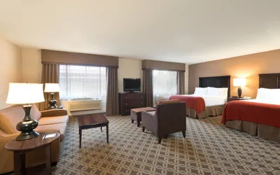Photo 4 - Holiday Inn Express Show Low by IHG