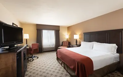 Photo 3 - Holiday Inn Express Show Low by IHG
