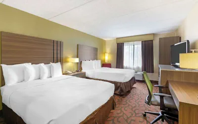 Photo 5 - Best Western Rochester Marketplace Inn