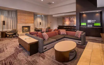 Photo 2 - Sonesta Select Arlington Rosslyn