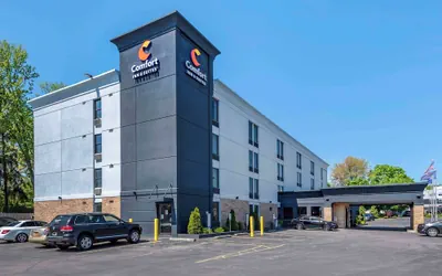 Photo 2 - Comfort Inn & Suites Liverpool - Syracuse North