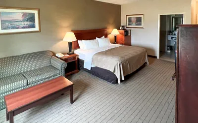 Photo 5 - Quality Inn & Suites Grants - I-40