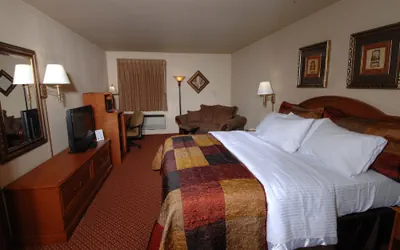 Photo 5 - All American Inn and Suites