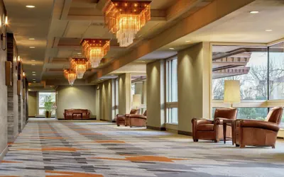 Photo 4 - DoubleTree by Hilton Colorado Springs
