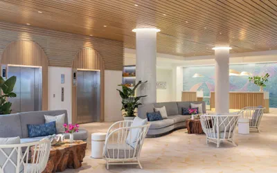 Photo 3 - The Singer Oceanfront Resort, Curio Collection by Hilton