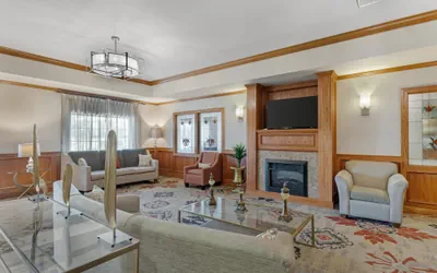 Photo 4 - Best Western Plus Capital Inn