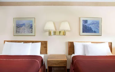 Photo 5 - Howard Johnson by Wyndham Brigham City