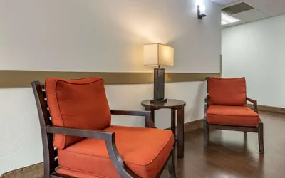 Photo 4 - Comfort Inn & Suites DeLand - near University