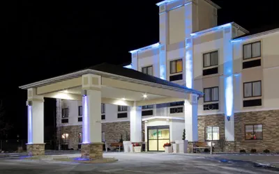 Holiday Inn Express Adrian by IHG