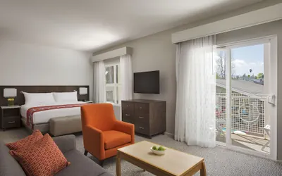 Photo 4 - Corporate Inn Sunnyvale