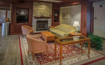 Photo 4 - Hampton Inn South Haven