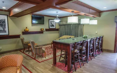 Photo 3 - Hampton Inn South Haven