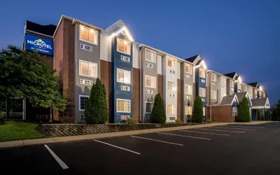 Photo 2 - Microtel Inn by Wyndham Georgetown