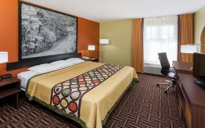 Photo 5 - Super 8 by Wyndham Rochester
