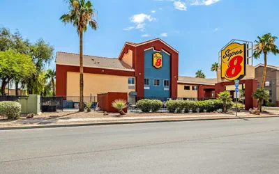 Photo 2 - Super 8 by Wyndham Marana/Tucson Area