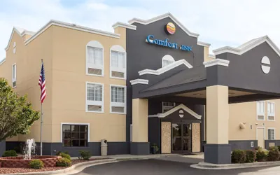 Photo 2 - Comfort Inn Decatur Priceville