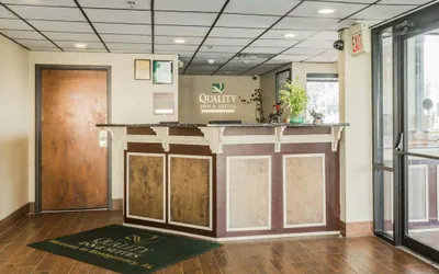Photo 3 - Quality Inn & Suites North Montgomery