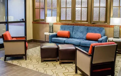 Photo 4 - Comfort Suites Downtown Carlisle