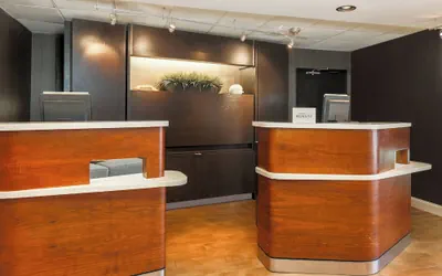 Photo 3 - Courtyard by Marriott Monroe Airport