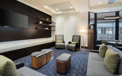 Photo 3 - Courtyard by Marriott Worcester