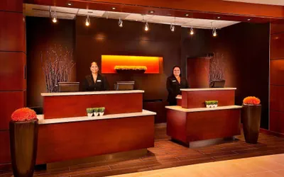 Photo 4 - Courtyard by Marriott Seattle Sea-Tac Area