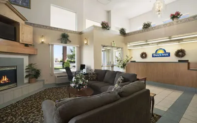 Photo 4 - Days Inn by Wyndham Springville