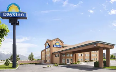 Photo 2 - Days Inn by Wyndham Springville