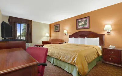 Photo 3 - Ramada Limited Columbia