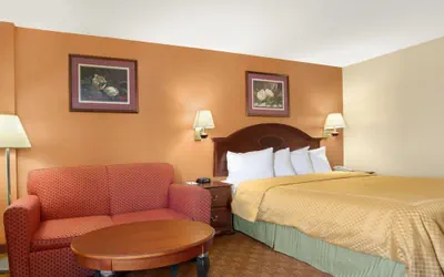 Photo 4 - Ramada Limited Columbia