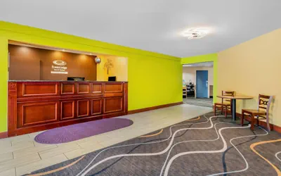 Photo 3 - Econo Lodge Inn & Suites Eau Claire South