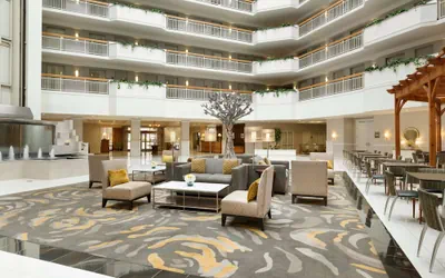 Photo 3 - Embassy Suites by Hilton Newark Wilmington South
