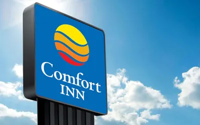 Photo 2 - Comfort Inn & Suites Fultondale Gardendale I-65