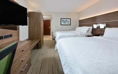Photo 2 - Holiday Inn Express Raleigh Durham Airport by IHG