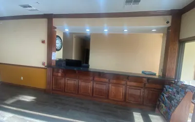 Photo 4 - Truckerz Inn