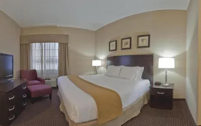 Photo 5 - Holiday Inn Express Hotel & Suites Ashtabula-Geneva by IHG
