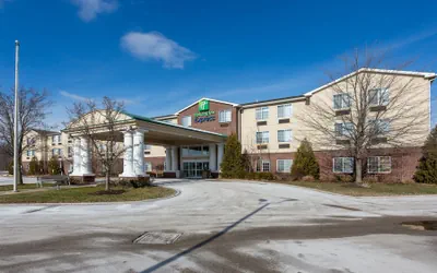 Holiday Inn Express Hotel & Suites Ashtabula-Geneva by IHG