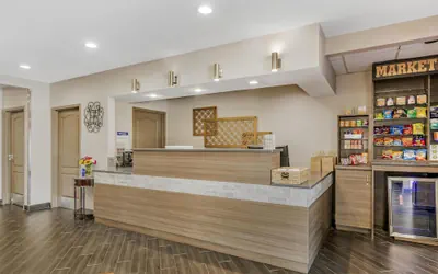 Photo 4 - Best Western Plus Sanford Airport/Lake Mary Hotel
