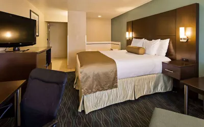 Photo 5 - Baymont by Wyndham Marion, OH