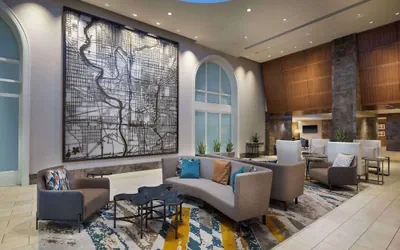 Photo 3 - Hilton Indianapolis Hotel & Suites