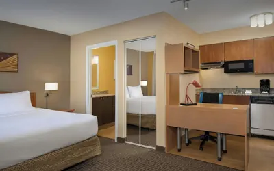 Photo 2 - TownePlace Suites by Marriott Portland Hillsboro