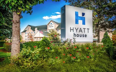 Photo 2 - Hyatt House Herndon/Reston