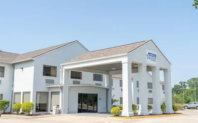 Americas Best Value Inn Donaldsonville