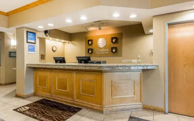 Photo 3 - Comfort Inn & Suites Mishawaka - South Bend