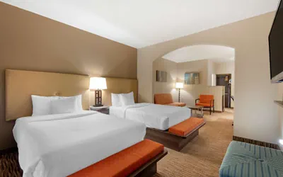 Photo 5 - Best Western Plus DFW Airport Suites