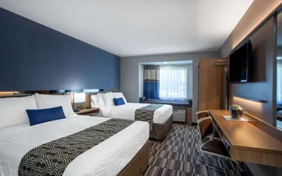 Photo 4 - Microtel Inn & Suites by Wyndham Burlington