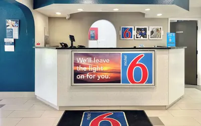 Photo 2 - Motel 6 Simpsonville, SC - Greenville