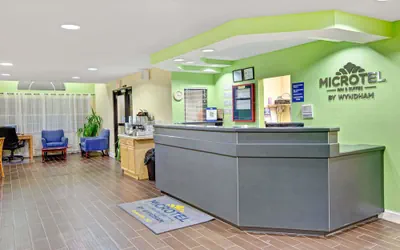 Photo 3 - Microtel Inn & Suites by Wyndham Statesville