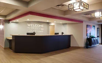 Photo 4 - Hampton Inn Greensburg