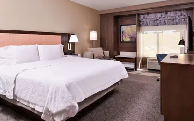 Photo 4 - Hampton Inn Albuquerque-University/Midtown