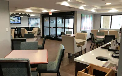 Photo 4 - Hampton Inn El Dorado